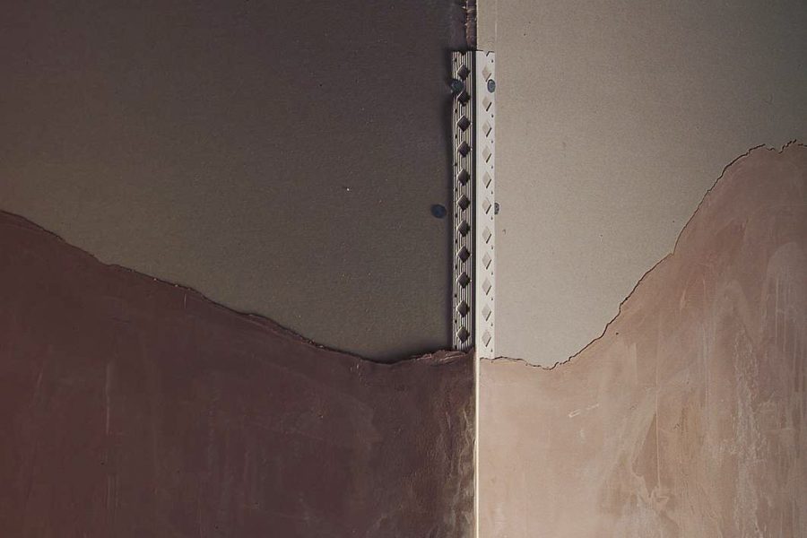 Sausā apmetuma (riģip&scaron;a) stūra &scaron;ina Galerijas attēls 1
